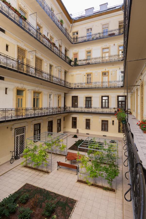 H29 Vivien Apartman Apartment Budapesta Exterior foto